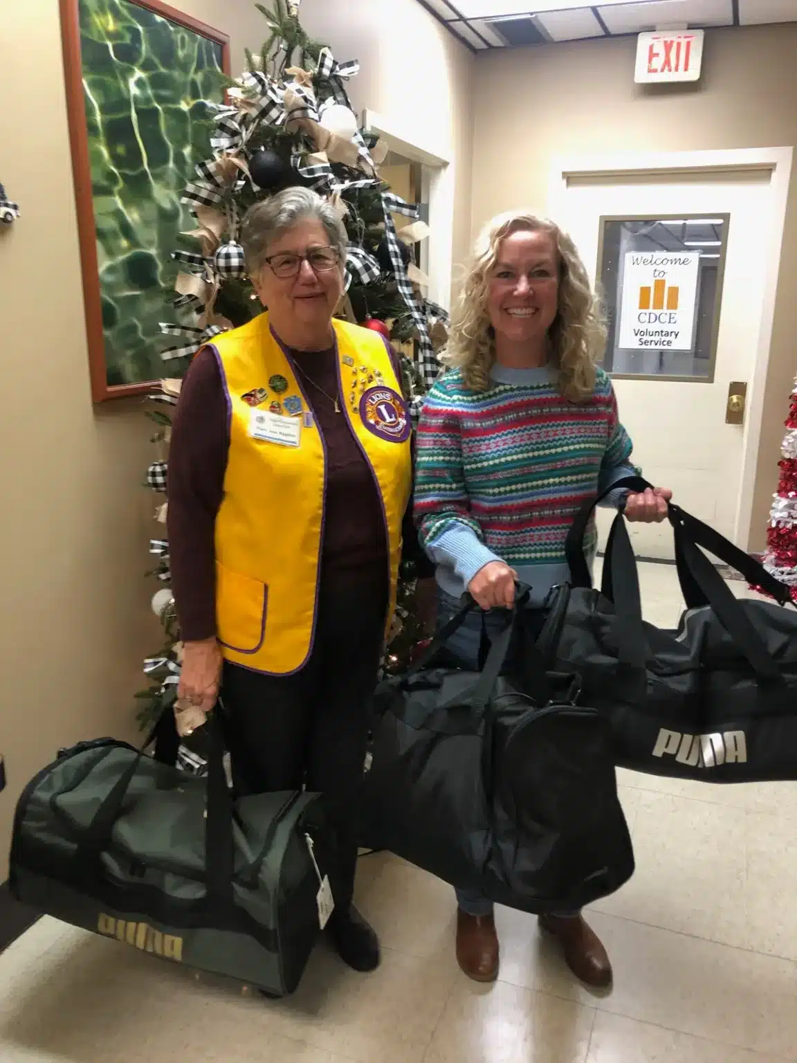 eagle-glenmoore-lions-christmas-donation-004